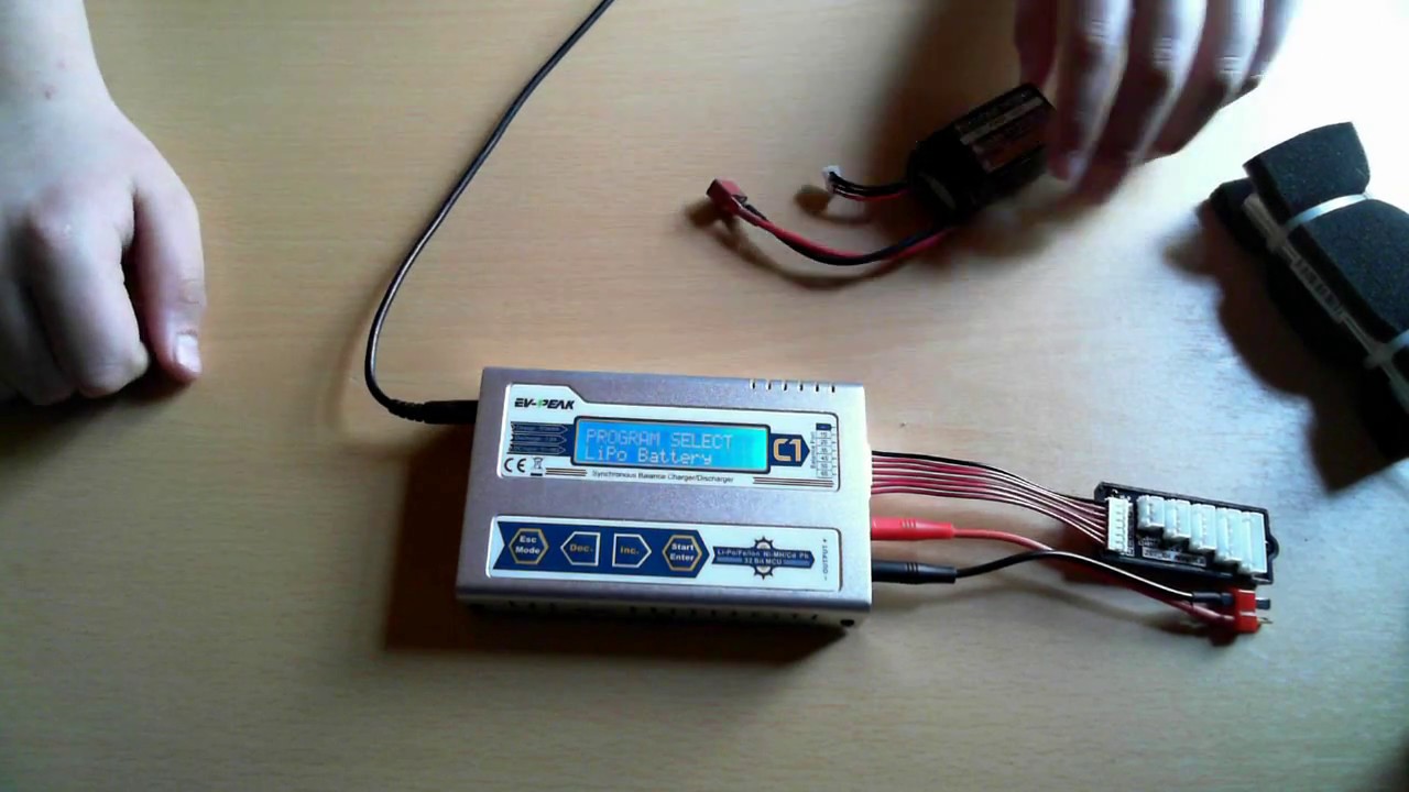 Ev Peak C1 charger in action