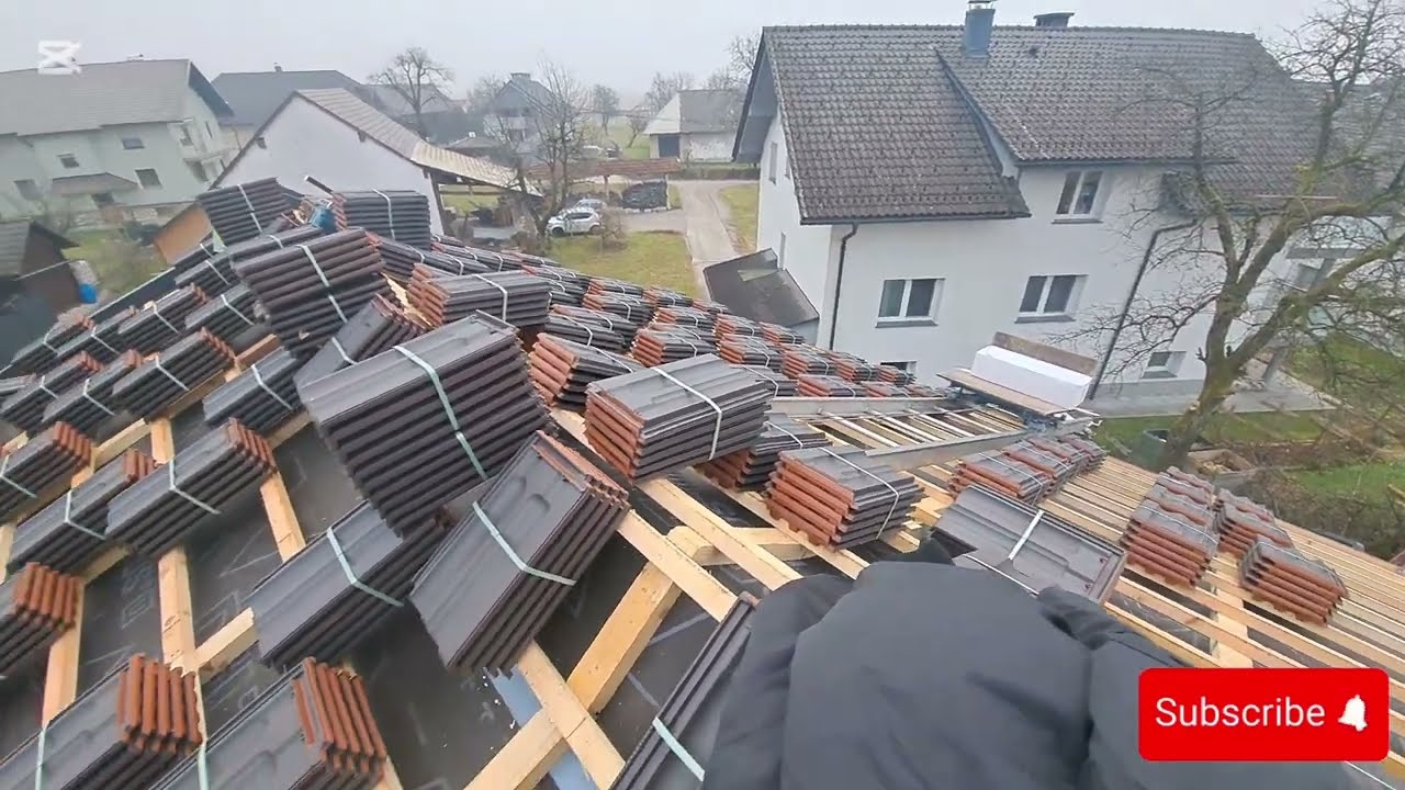 Pokrivanje krova s ciglom Tondach Fidelio Traditon 11 postavljanje sljemena.