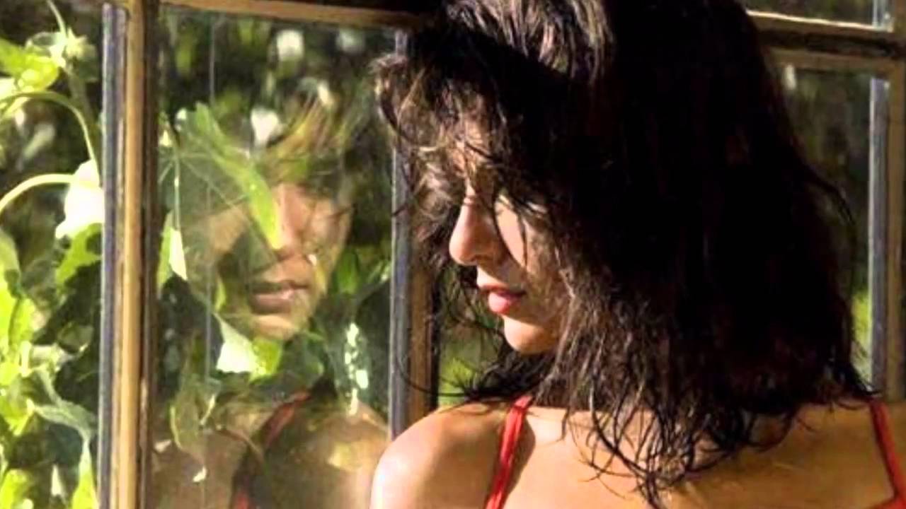 I've Never Stopped Dreaming Of You - Reba McEntire.avi
