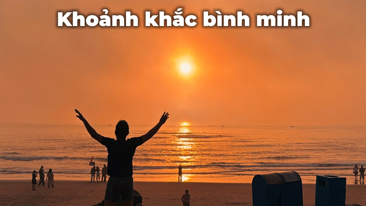 Bình minh trên biển Đà Nẵng - khoảnh khắc rất đẹp