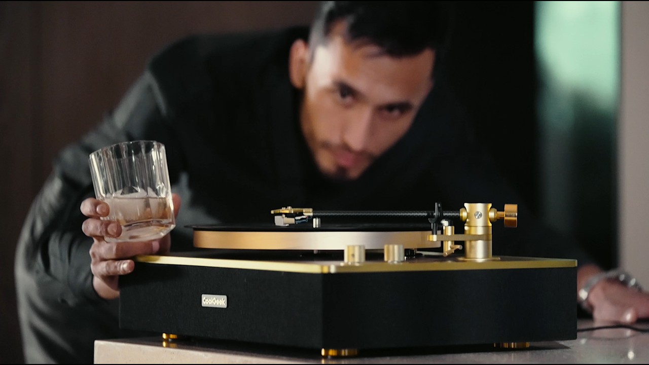 CS-01 High-End Turntable