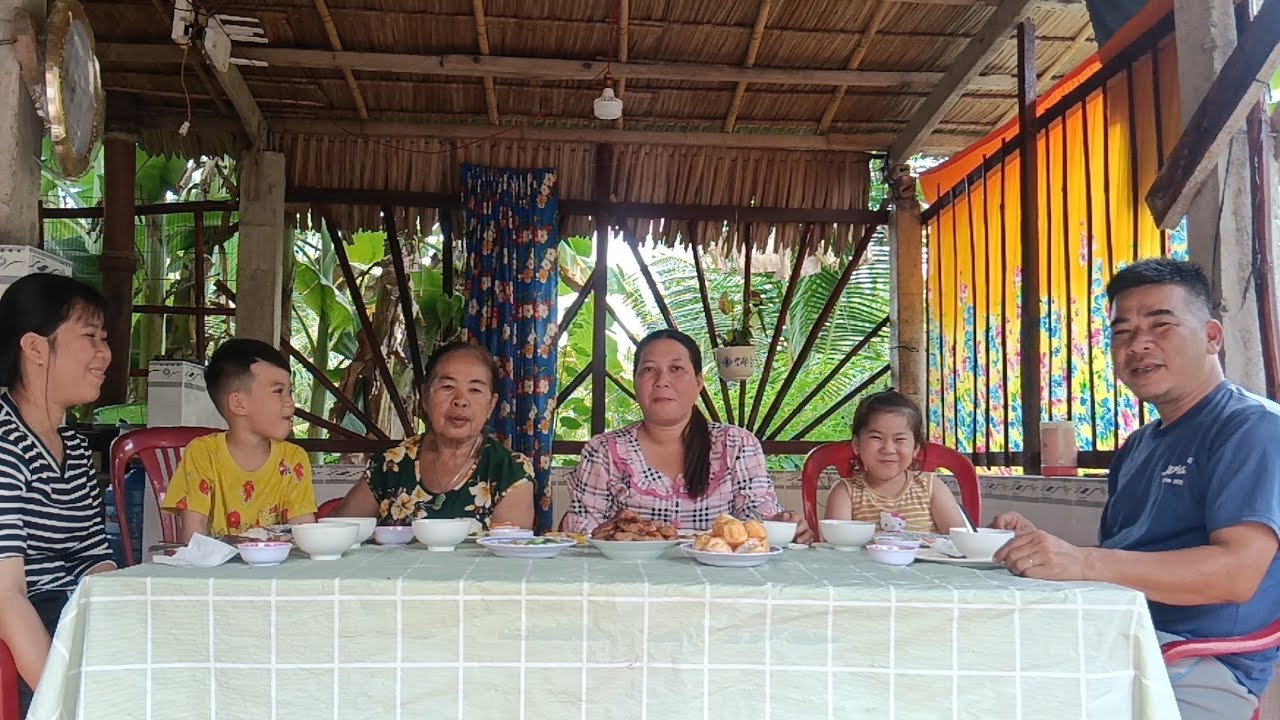  Nuôi Heo Đất Khởi Đầu Cho Năm Mới HTMT & Family 