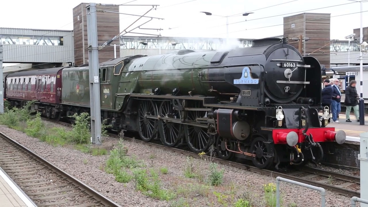 60163 Tornado and 45212 changing over at Peterborough St on 3rd March 2025.