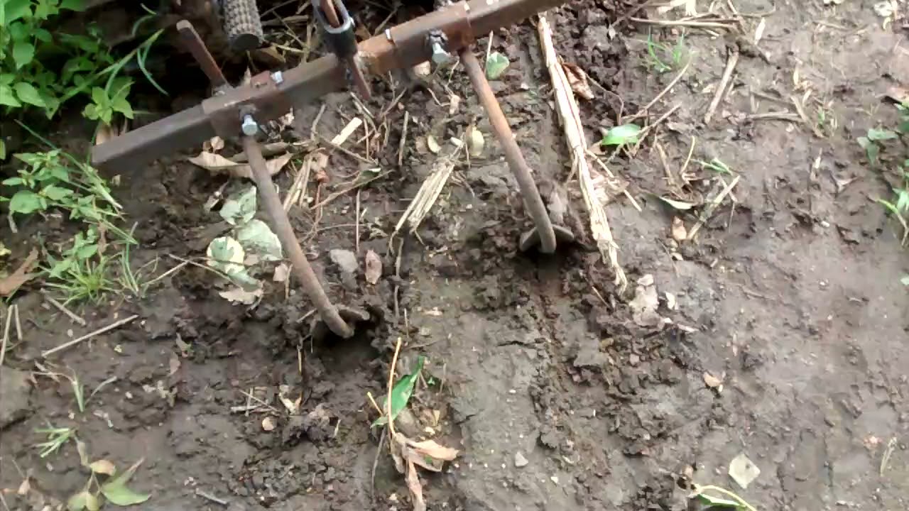 Rodas de ferro do tratorito que eu fiz