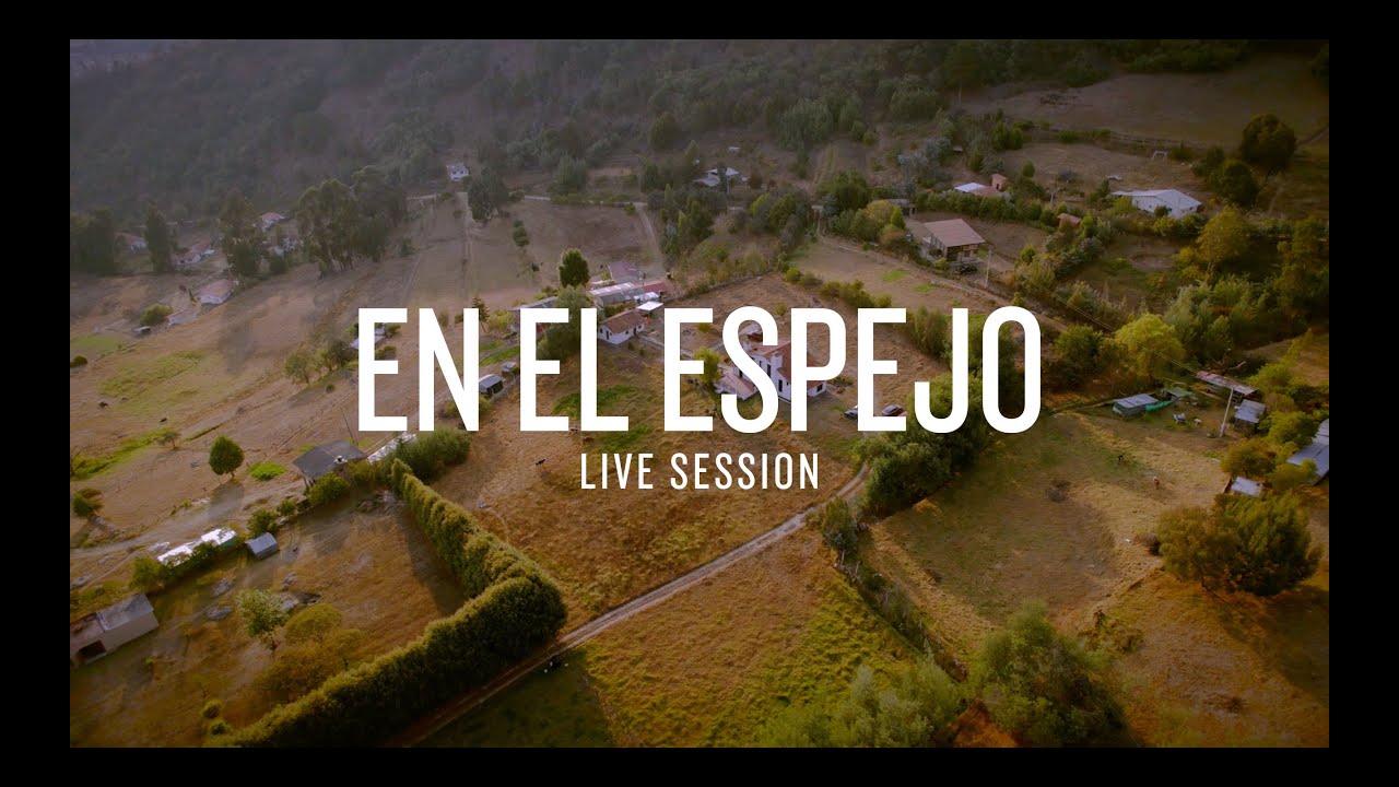 Los Rolling Ruanas - En El Espejo (en vivo)