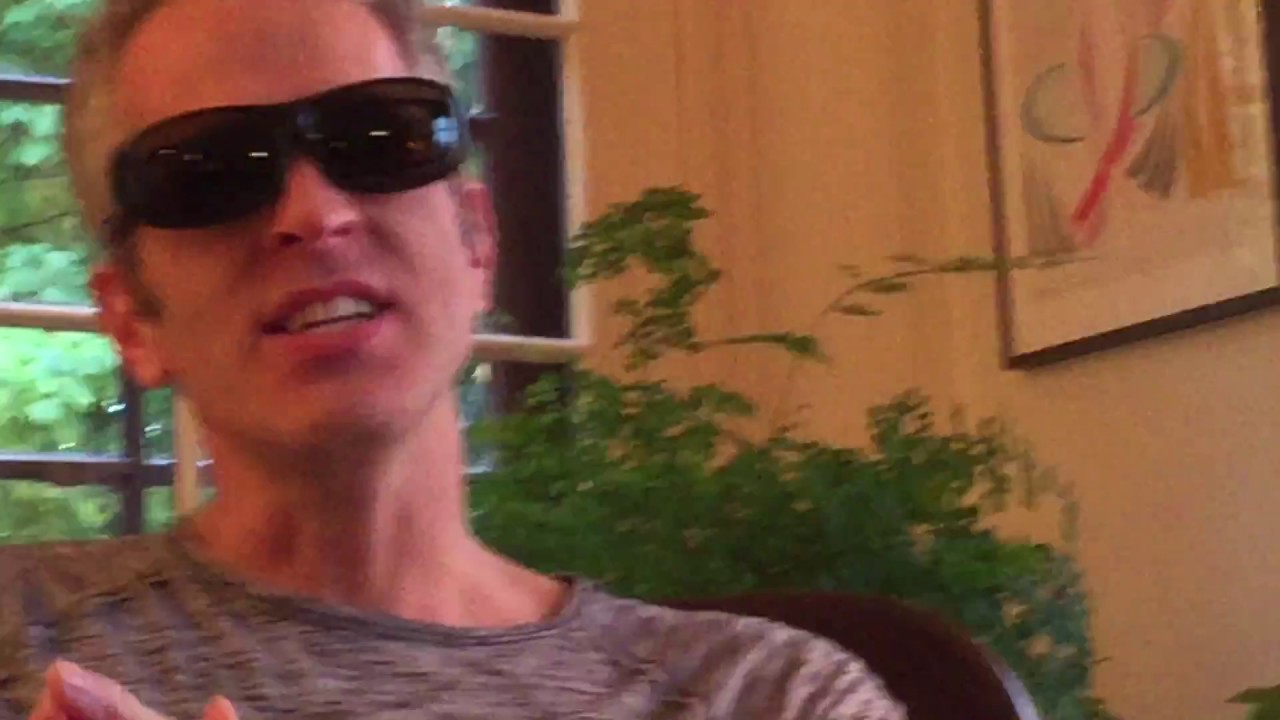 Eric Siegel Tries Color Blind-Correcting Glasses