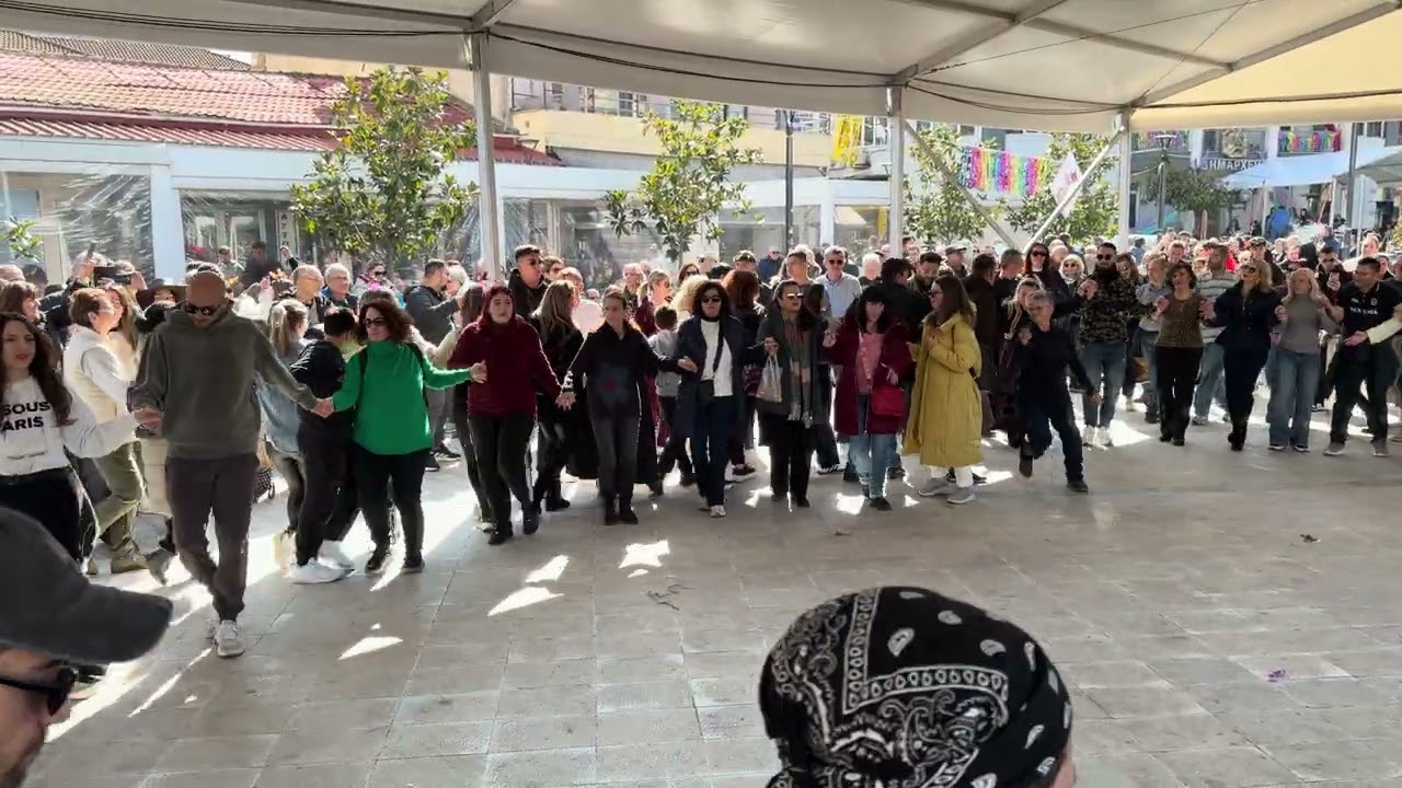 Τρελό γλέντι στον Τύρναβο 