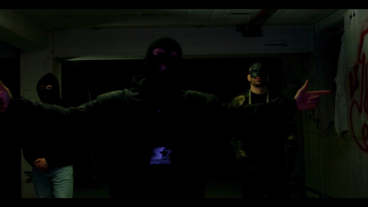 KERKA - IM SCHAFSPELZ FEAT. GOTHIC MÄDCHEN CLIQUE (prod. SCOOFY) (OFFICIAL UHD)