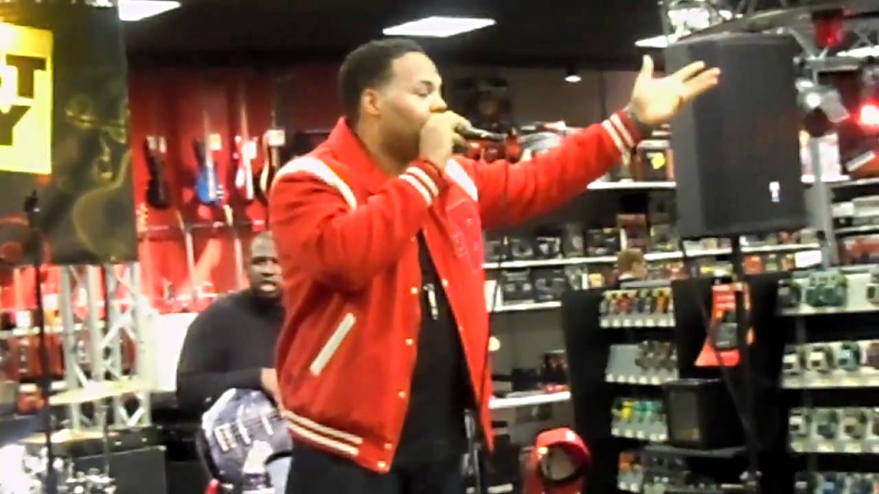 Eric Roberson-Pretty girl(Live@Besty Buy)