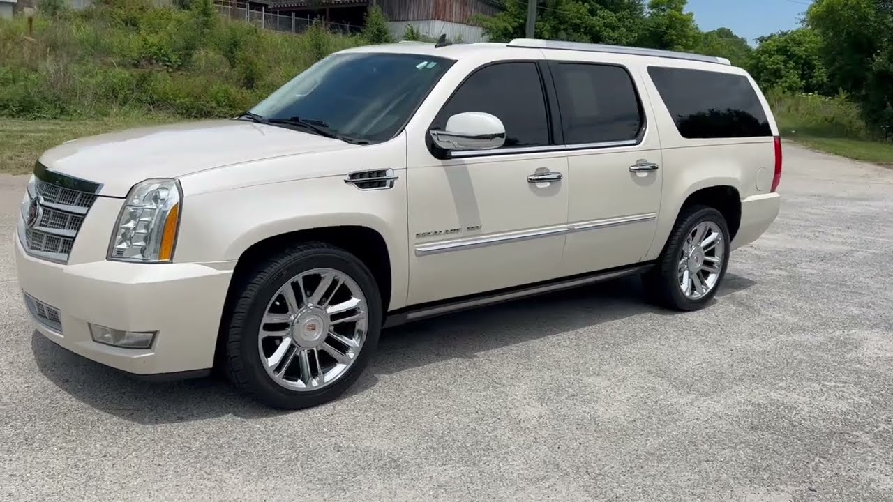 Cadillac Escalade ESV Platinum 2013 года