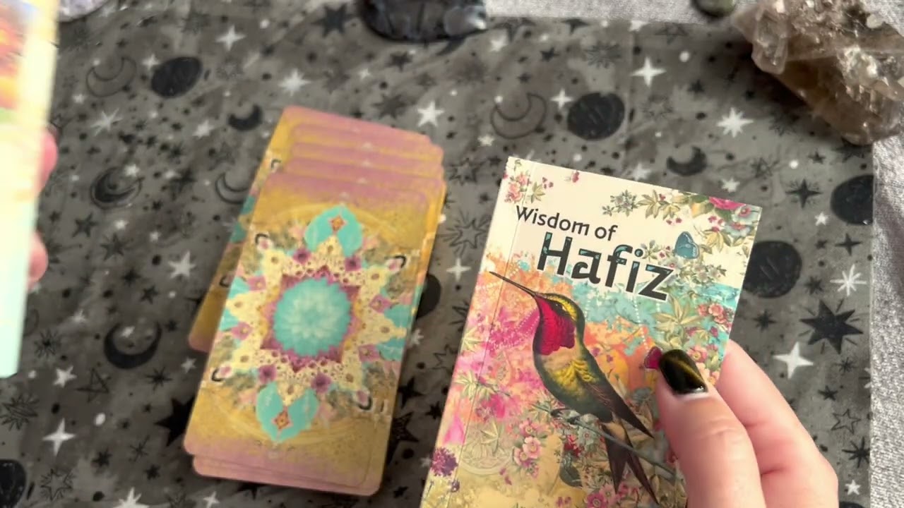 The Wisdom of Hafiz Oracle, Flip Through