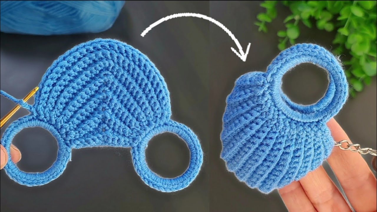 Make MONEY with This SUPER EASY Crochet Mini Bag Purse Keychain! 🥰 Sell and give as a gift.