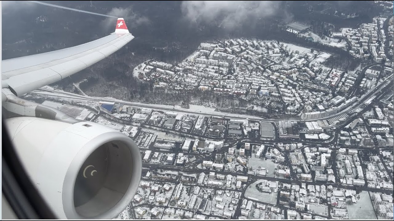 Swiss International Air Lines Airbus A330-300 Takeoff from Zürich Airport