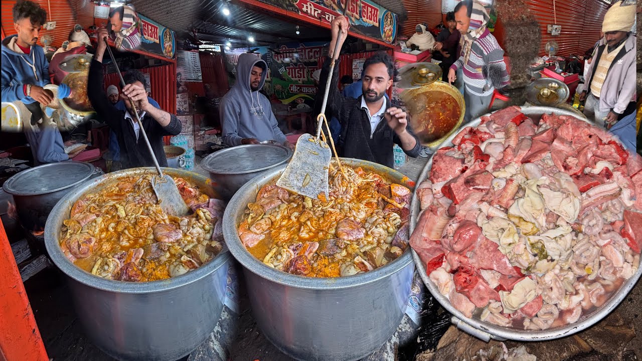 सिर्फ़ ₹50/-में बकरे का बोटी पचौनी फेफड़ा बट्ट खानें के लिए लोग नेपाल कटिहार Bettiah सभी जगह से आते 