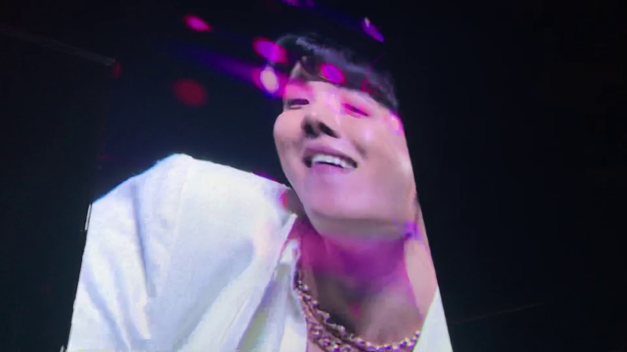 180928 BTS Love Yourself in Newark - Trivia: Just Dance