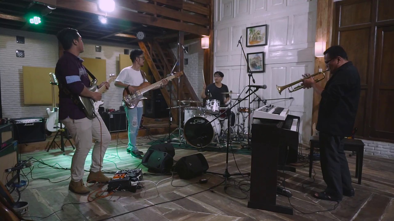 Rekoneko ft. Idham Noorsaid - The Chicken (Jaco Pastorius)