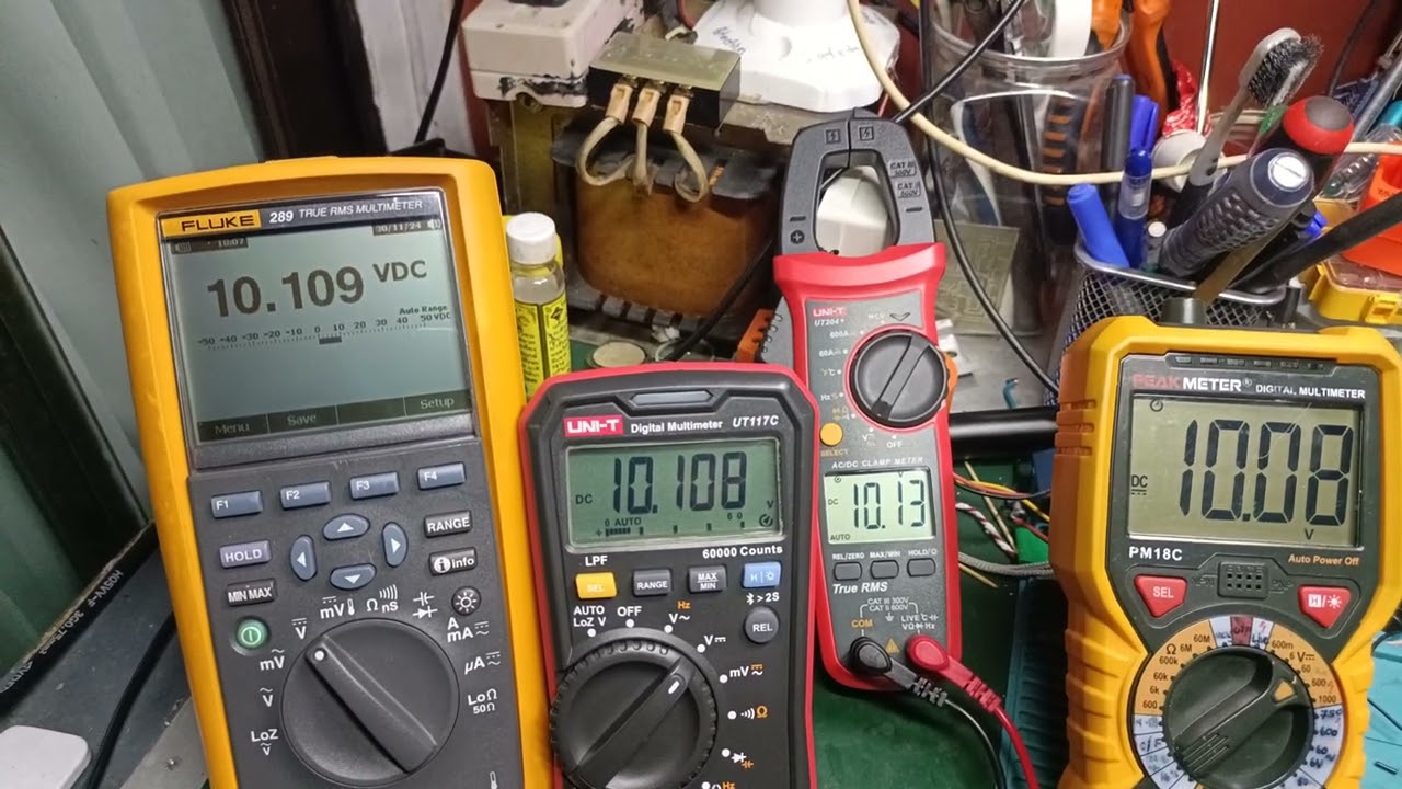 เปรียบเทียบการวัดแรงดันมัลติมิเตอร์ยี่ห้อ fluke 289 vs UT117c vs ut204+ vs peakmeter pm18c