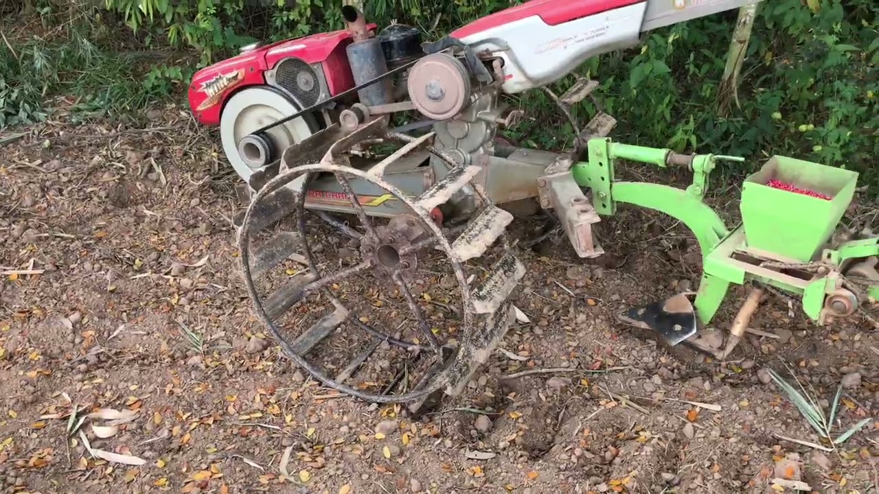 Chang tractor wheels to plow corn[4K HD]HINOTA 140 #35