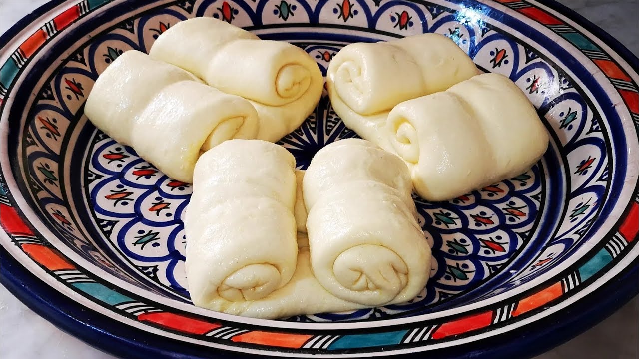ها الجديد👌ملوي مورق بطريقة طي جديدة ساهلة ماهلة كيجي ورقة ورقة متشبعوش منو😋
