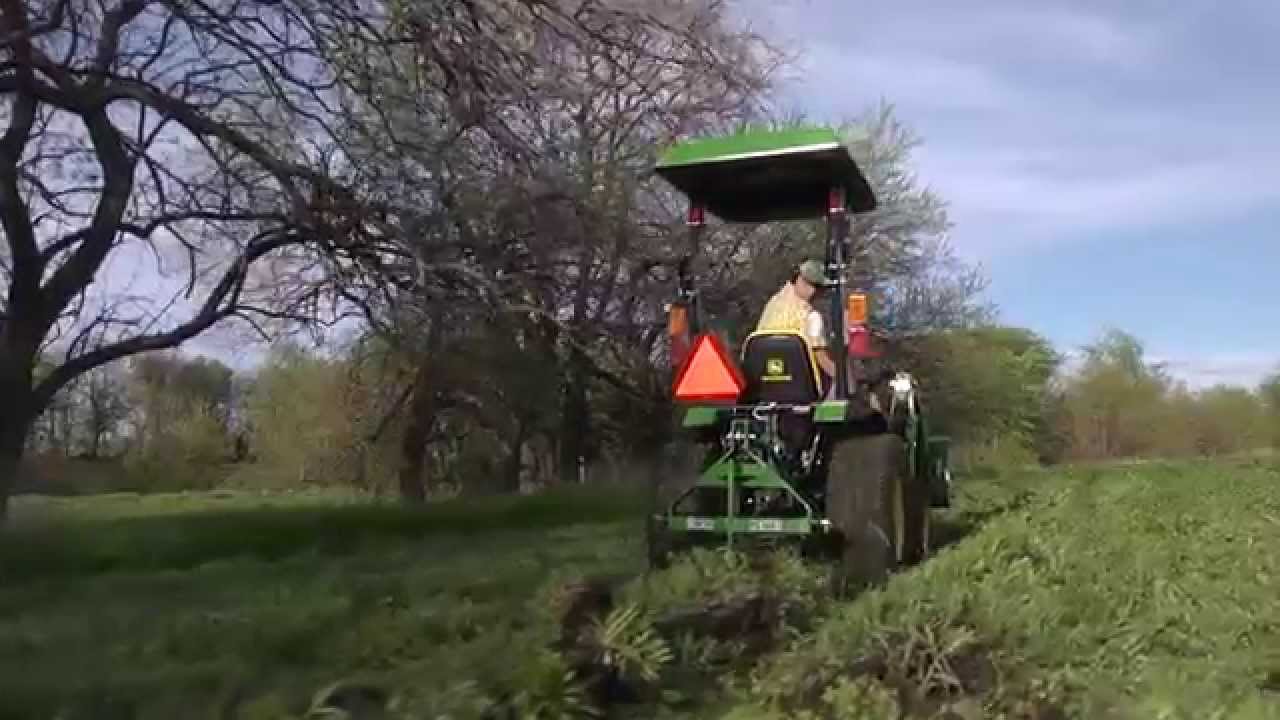 Using a Subsoiler | John Deere Tips Notebook