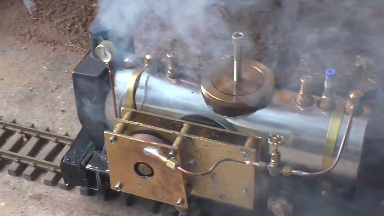 Second test of steam turbine loco00005