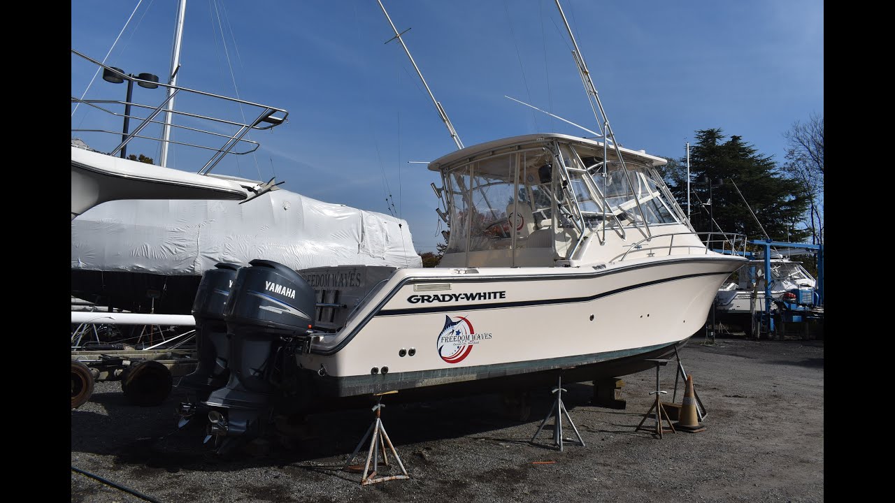 2006 Grady-White 330 Express