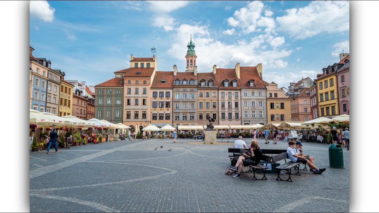 🇵🇱Warsaw, Poland – Leica Q3 Street Photography & Walking Tour of Old Town in 4K