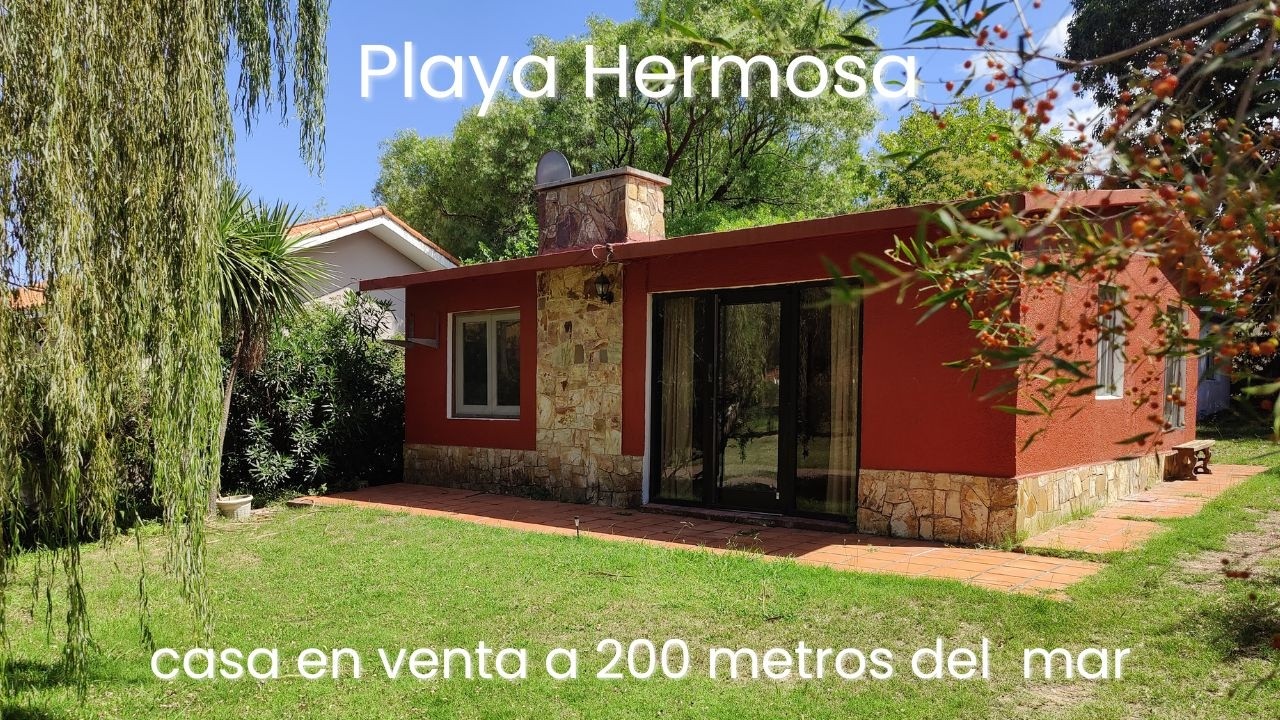 Casa en Playa Hermosa, Piriápolis – A 200 metros de la playa
