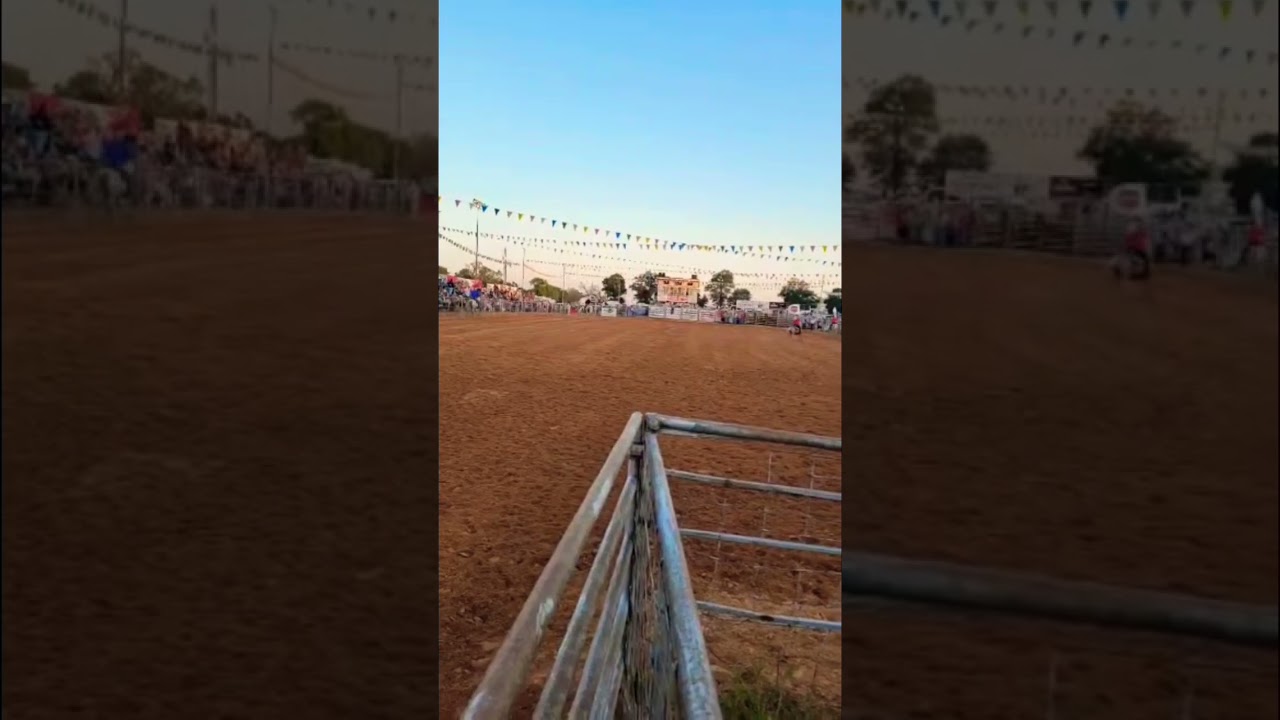 Grand entrance #rodeo