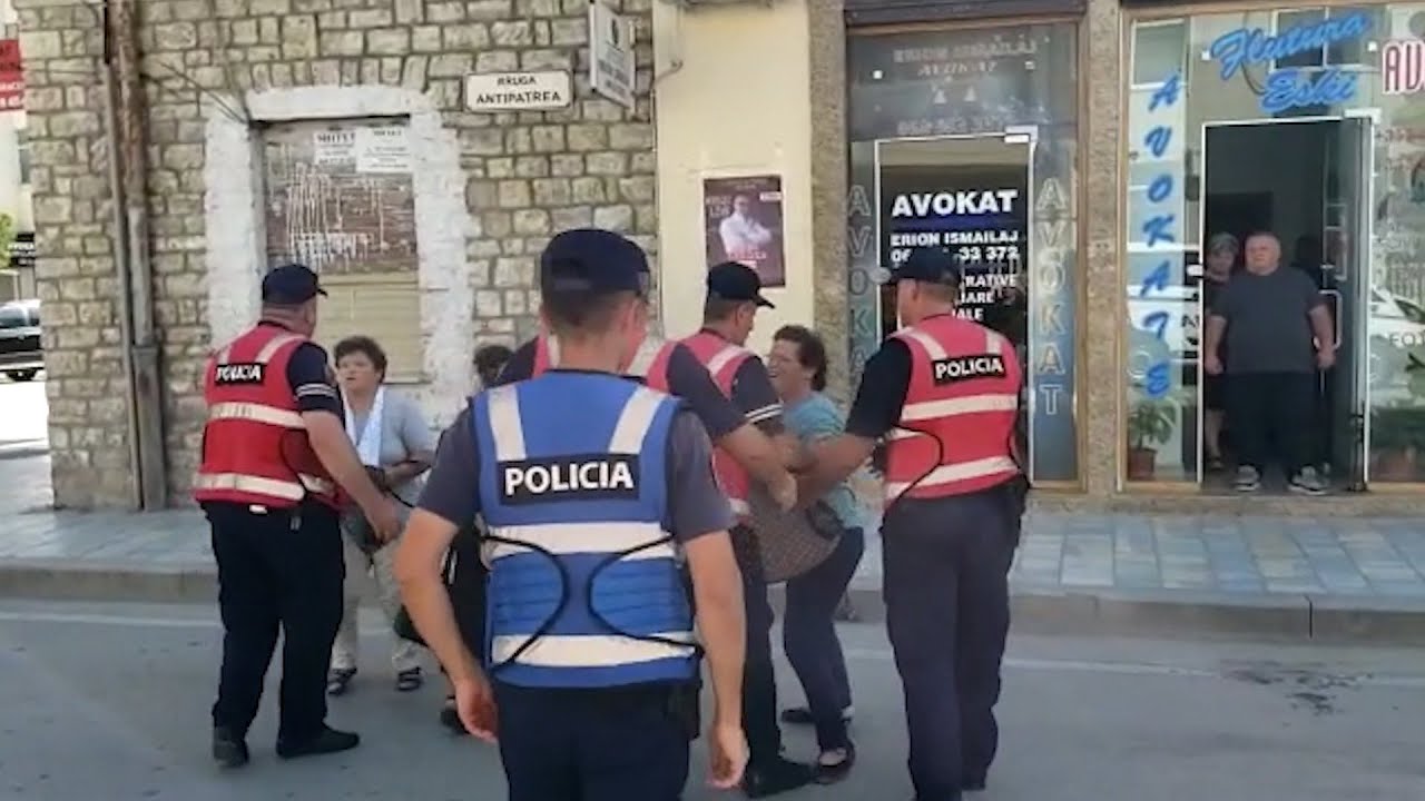 Gjyqi për vrasjen në Kozare, familjarët e viktimës kanë rezerva ndaj Drejtësisë | ABC News Albania