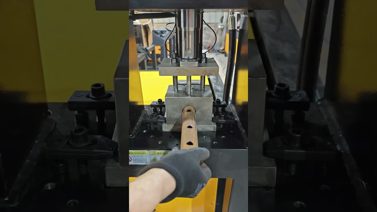 Export India 2 Holes Punch Die Round Pipe Hydraulic Punching Machine Pipe End Punching Mould