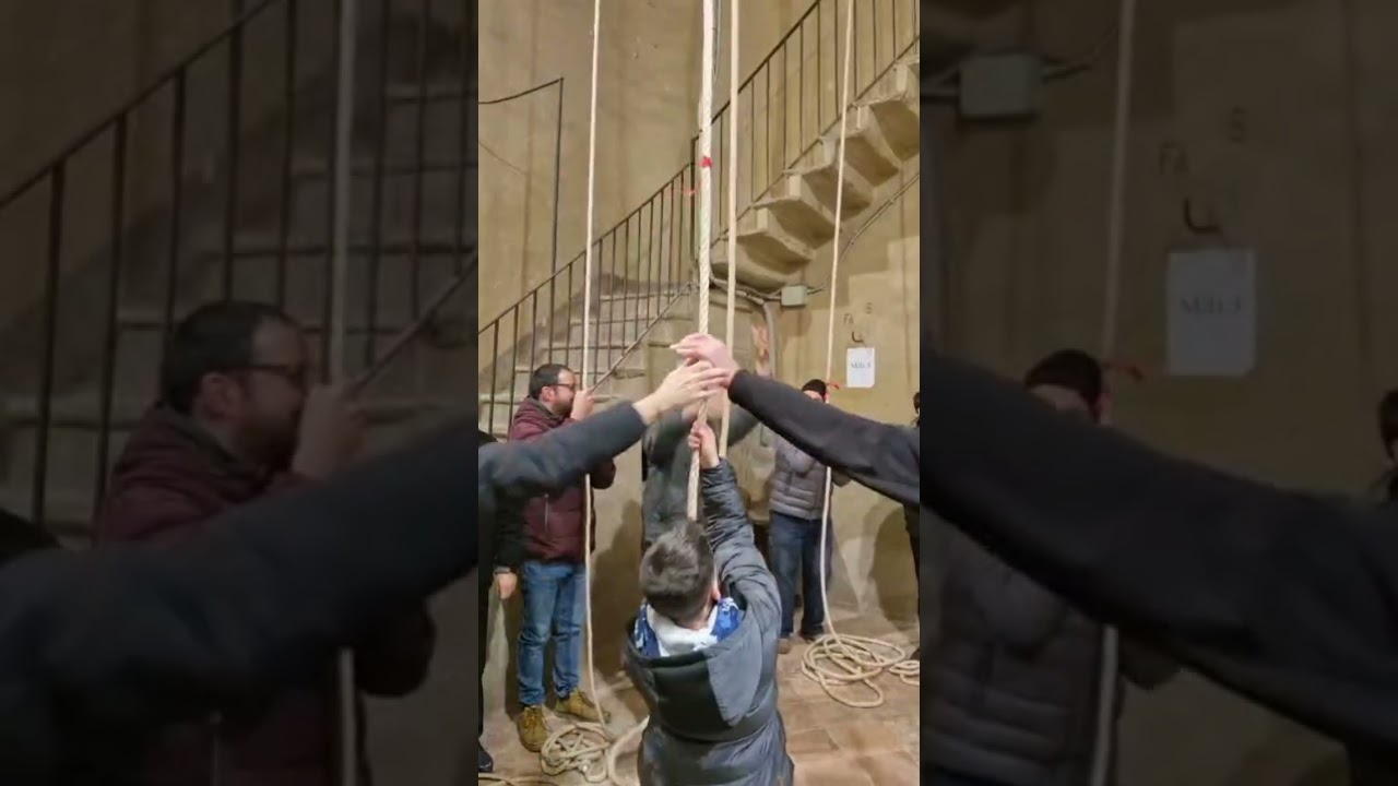 Le campane di Soresina (Cr). Allegrezze, concerti, distesa e concerto filmato da fuori