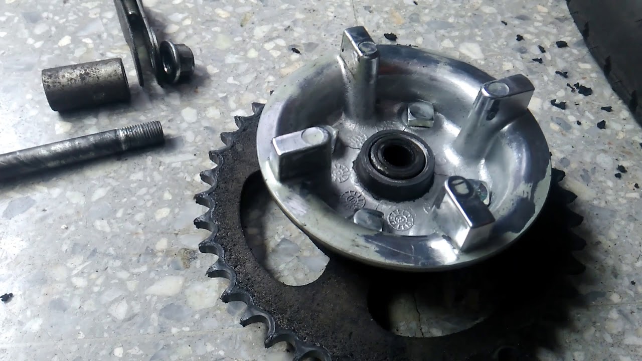 Suzuki ax 100 cambio de manchón o tacos de goma