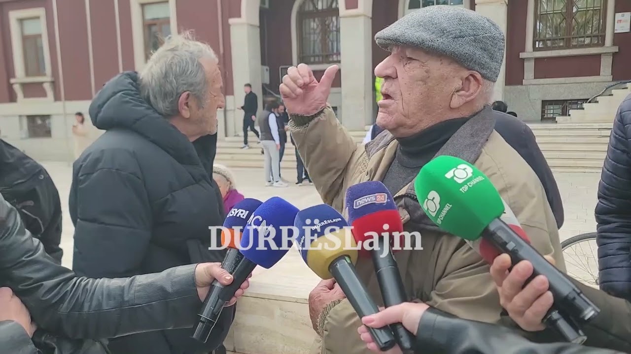 Do t'u shemben banesat prej Unazës, banorët protestojnë para bashkisë Durrës