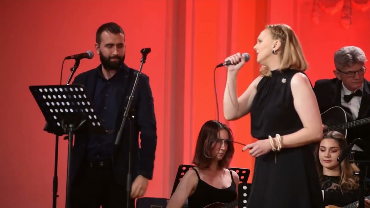 Drumovi - Anica Zrilić i Aljoša Đumić Gradski tamburaški orkestar Banja Luka GTO BL