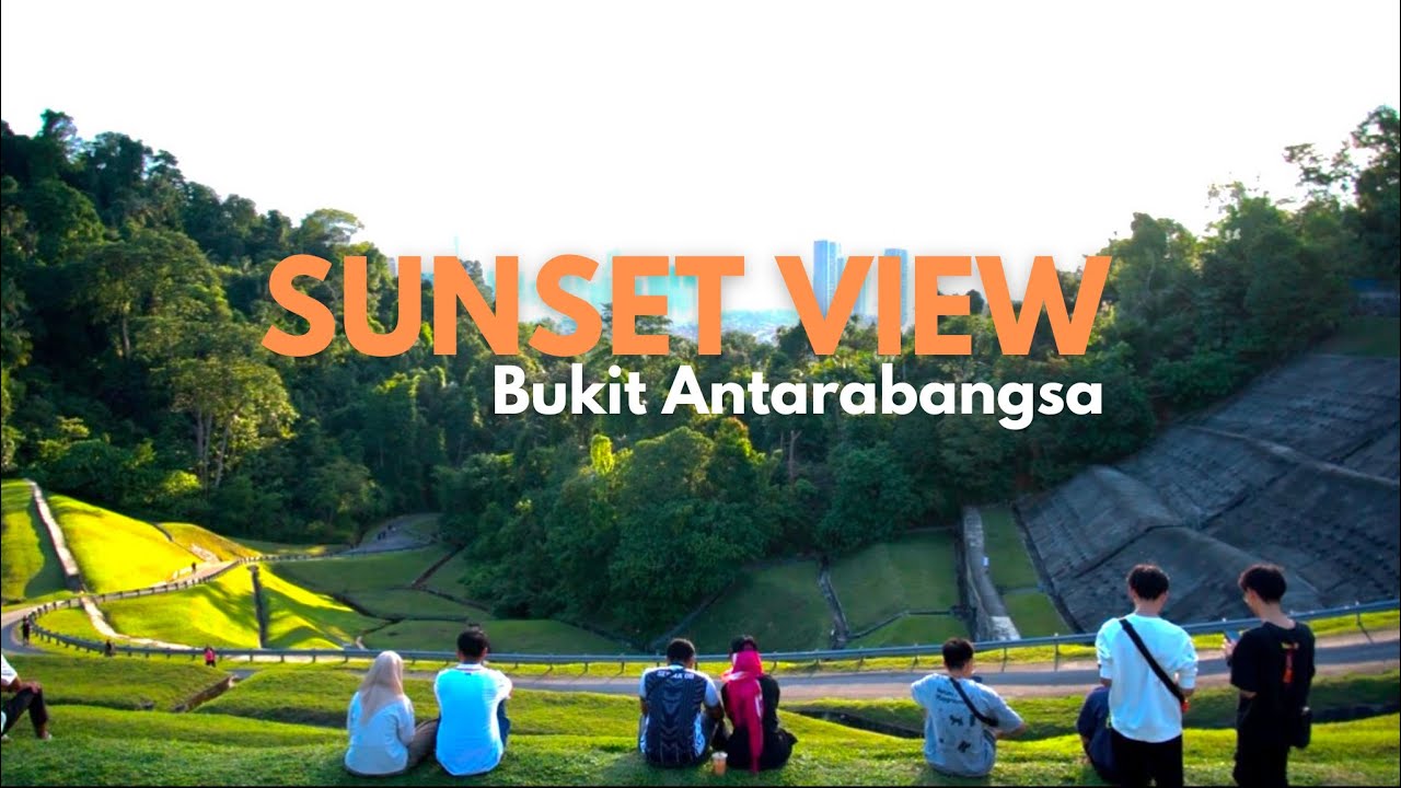 Sunset view in Bukit Antarabangsa, the best spot to chill with family or partners