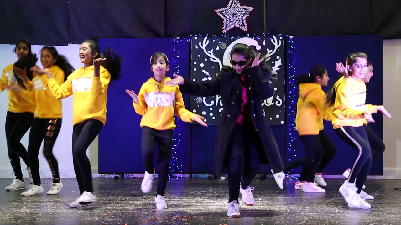 Malayalam Comedy Fusion Dance by Chattambees