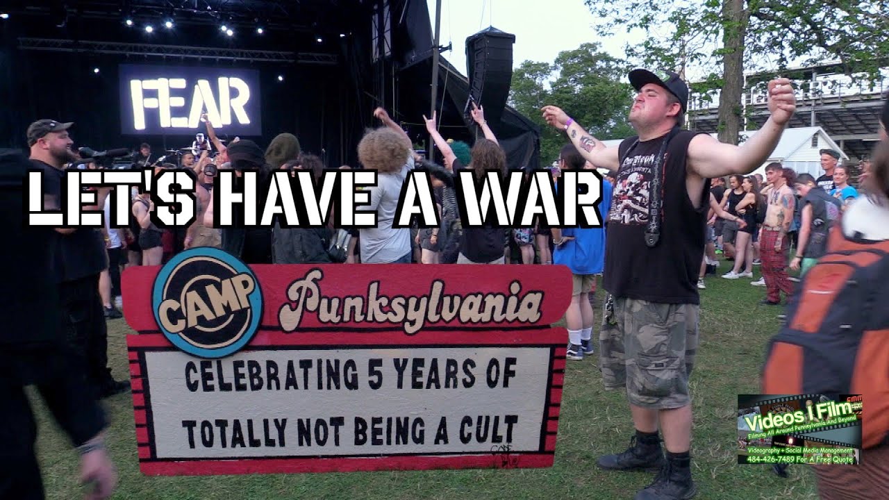 Группа Fear привносит панк-рок в лагерь Punksylvania с концертом Let's Have A War Live!