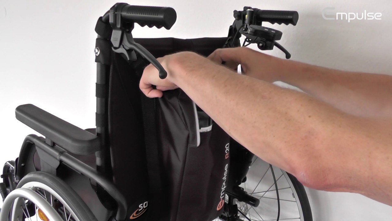 Empulse R20 - Charging - Unique Folding Push Device for Wheelchairs