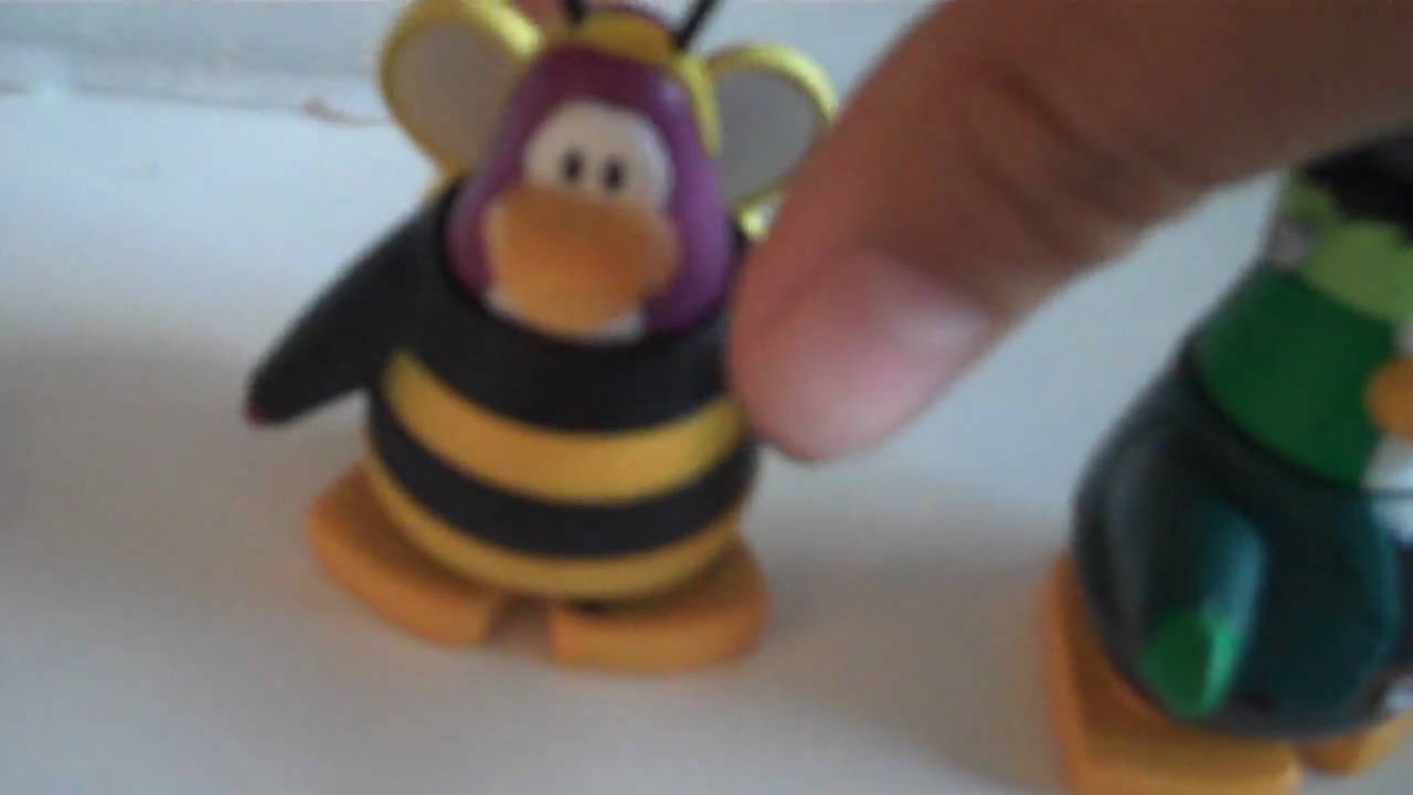 Club Penguin -Mix and Match  FrankPenguin and Bumble bee