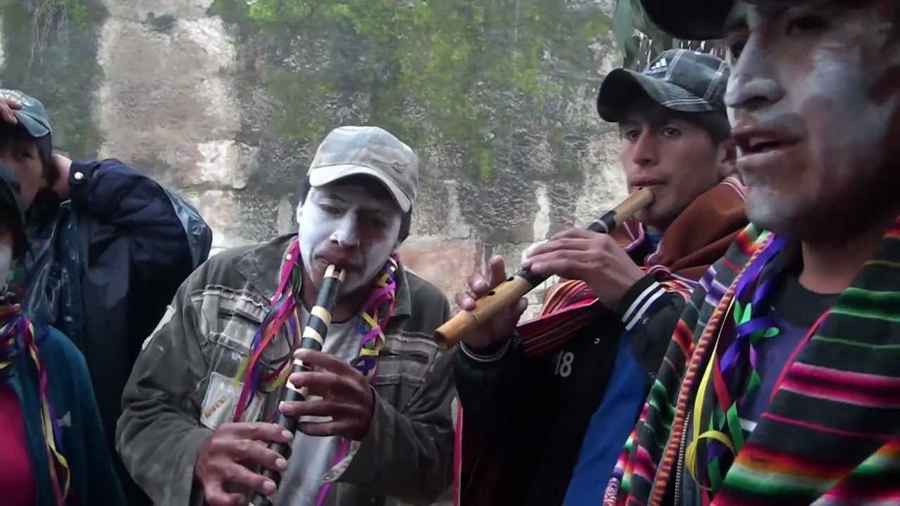 Carnavales De Querco Huancavelica Peru.