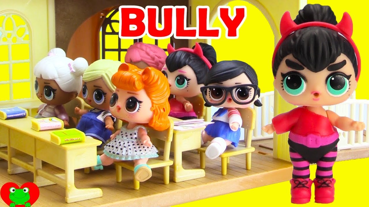 LOL Surprise Dolls and The School Bully