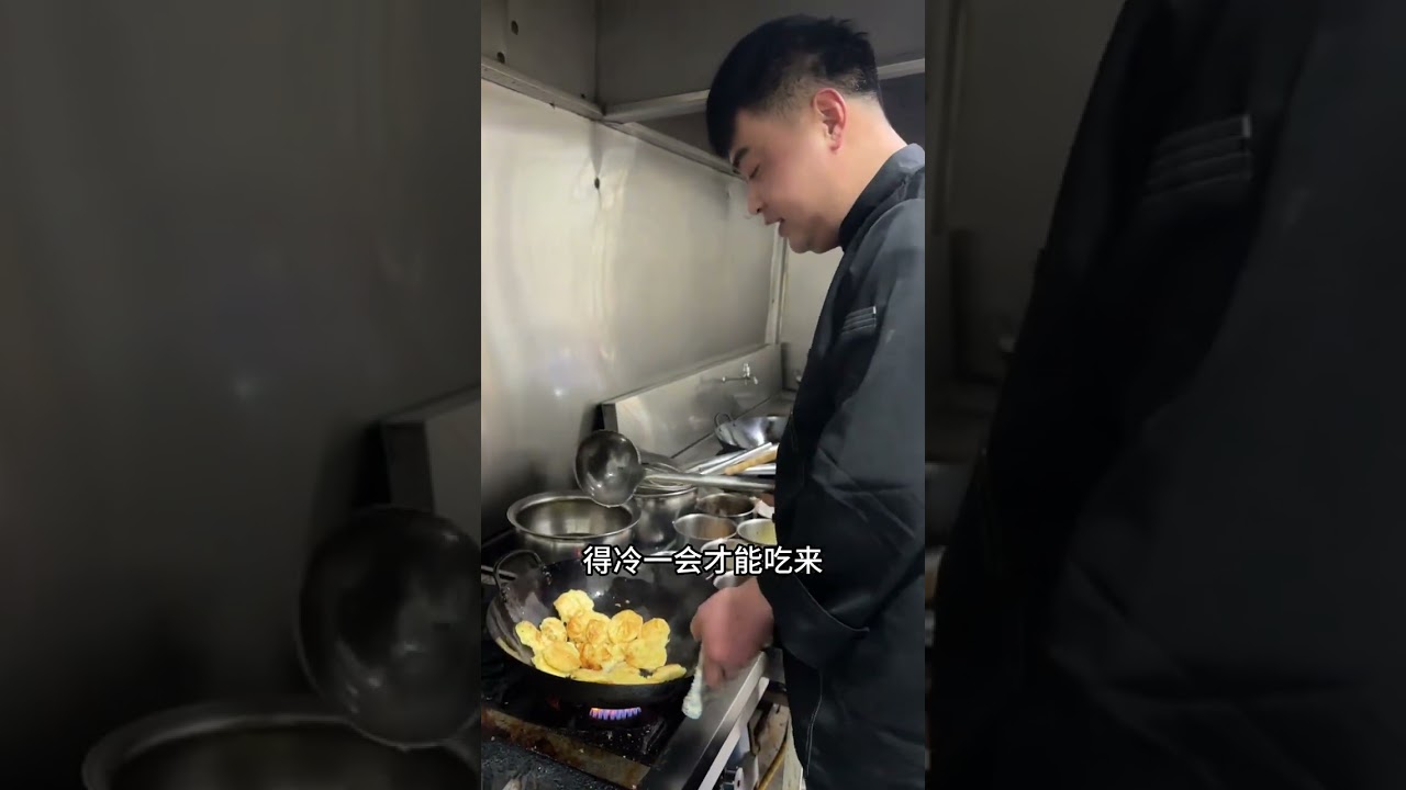 家常版的煎烩土豆又能当主食又能当菜的美食#美食制作分享 #美食掌厨人 #餐饮人拍抖音