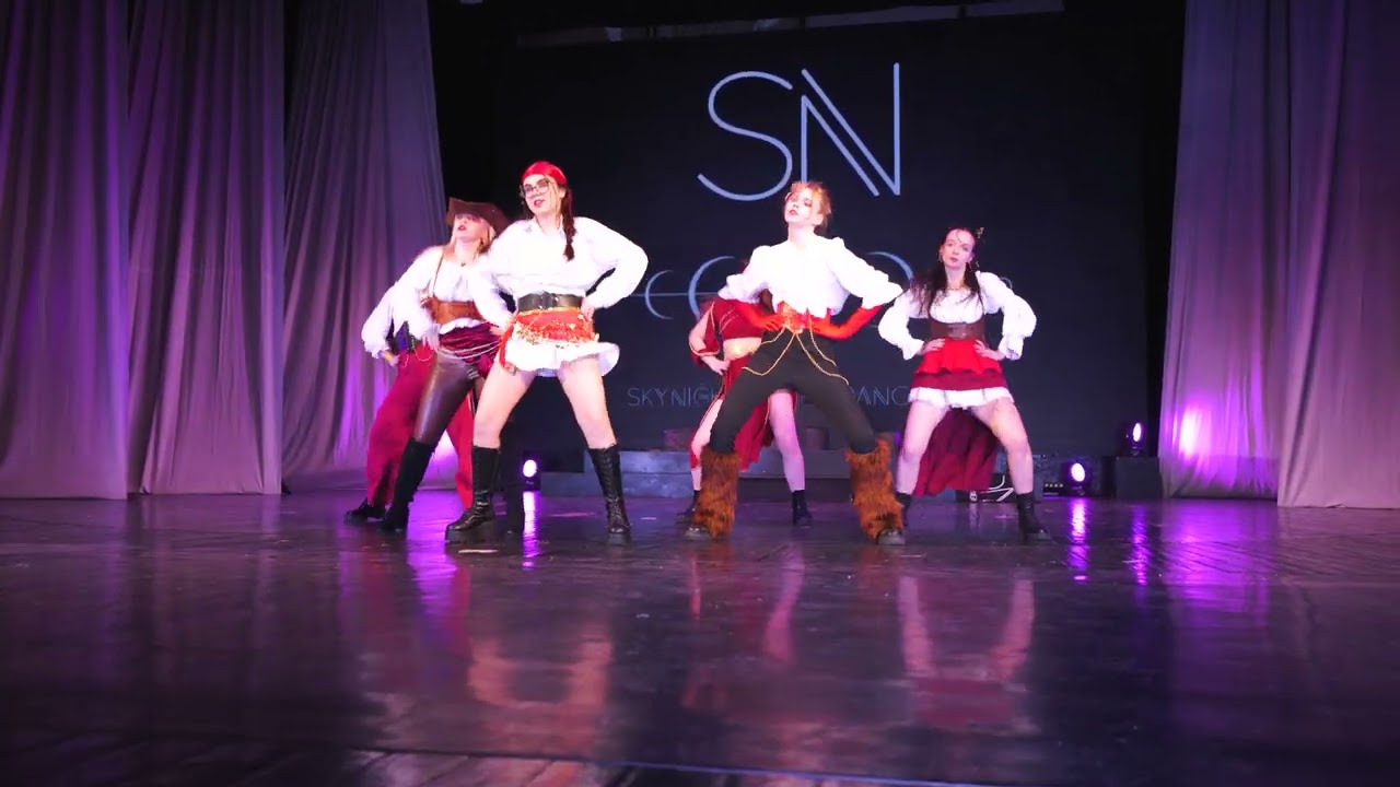 ~SKYNIGHT~ EVERGLOW (에버길로우) - 'SLAY' | Dance Cover | RUSSIA