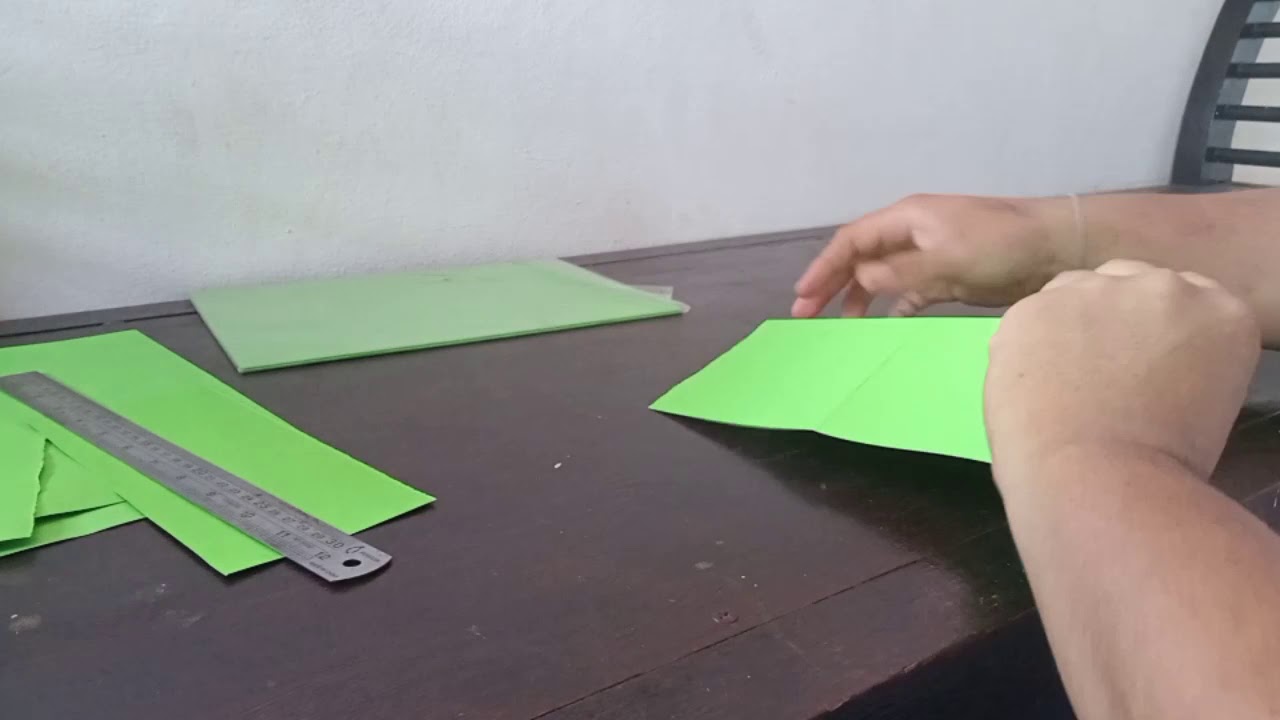 The Sim Plumbob Crystal ( x4 speed Tutorial)