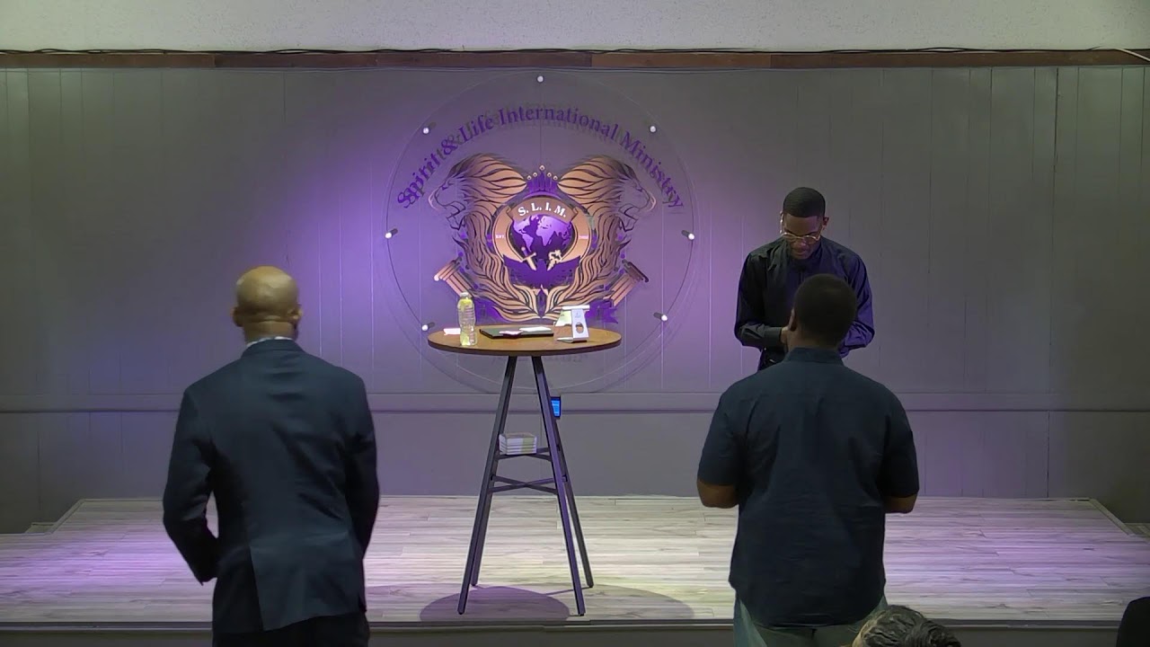 Throne Room Worship Service! | Football Faith!