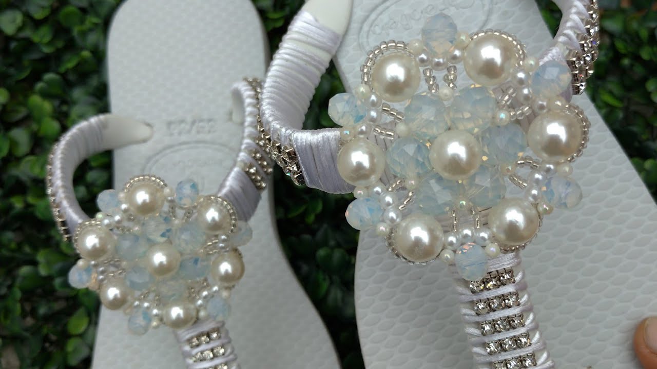 Cortando  o chinelo em T e Customizando
