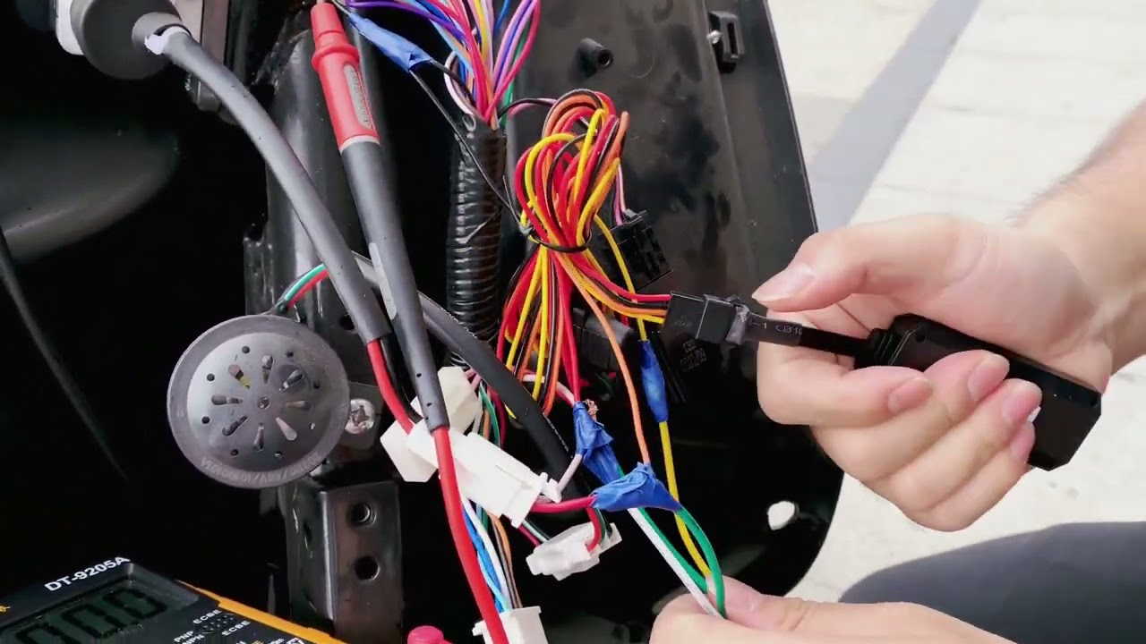 How to Install a Wired GPS Tracker in the Vehicle?