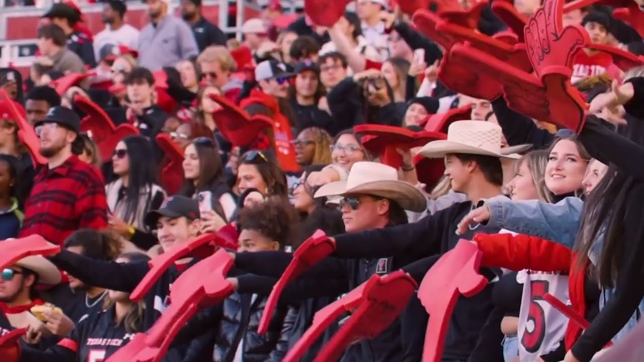 Wade Bowen - Nothin But Texas (Official Visualizer)