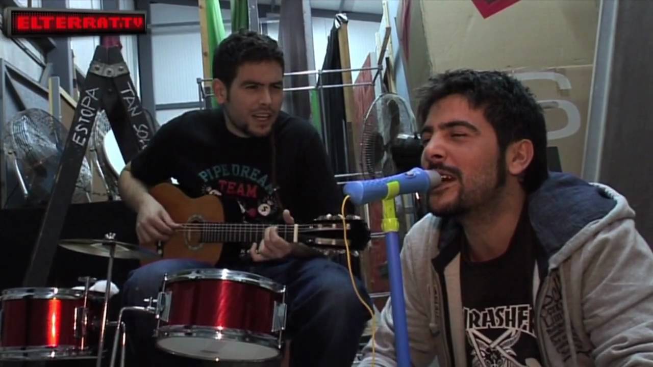 Toy Songs - Estopa